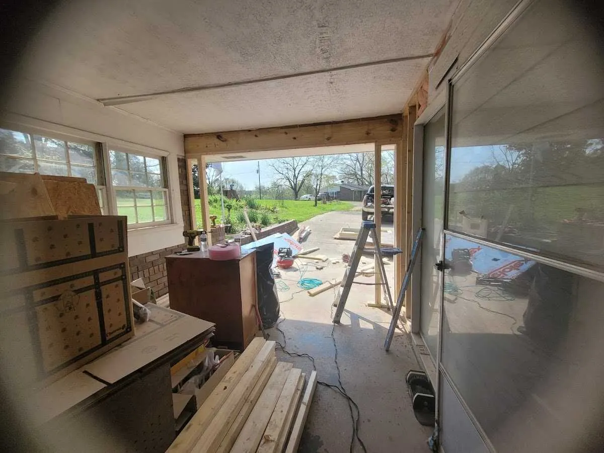 Air movers and dehumidifier for Drying & Dehumidification in Bridgewater Town